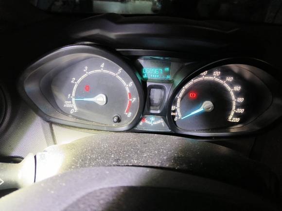 [常州·苏D] 二手福特嘉年华2013款 两厢 1.5L 手动风尚型