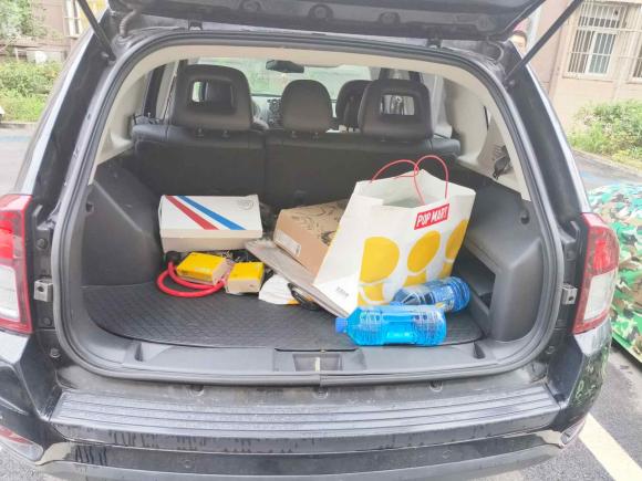 [南通·苏F] 二手Jeep指南者2014款 改款 2.0L 两驱进取版