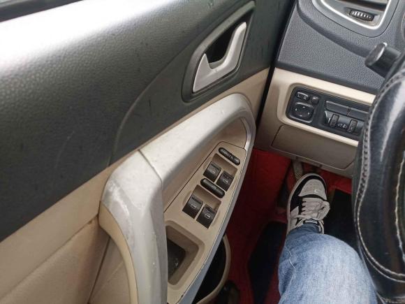 [南京·苏A] 二手奇瑞瑞虎52014款 2.0L CVT家悦版