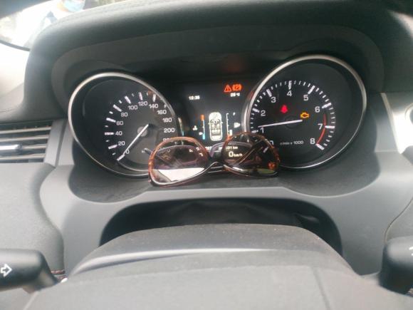 [义乌·浙G] 二手路虎揽胜极光2015款 2.0T 五门风尚版