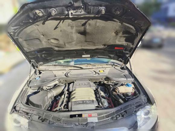 [深圳·粤D] 二手奥迪奥迪A82009款 A8L 2.8 FSI 标准型