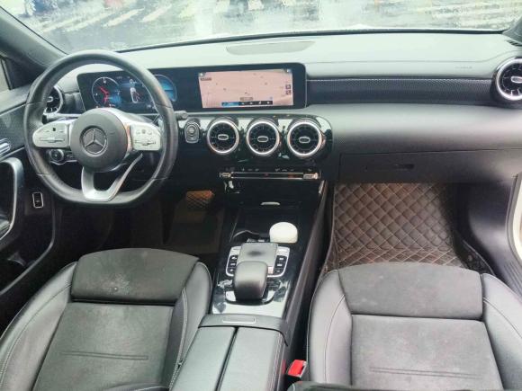 [合肥·皖A] 二手奔驰奔驰A级2019款 A 200 L 运动轿车