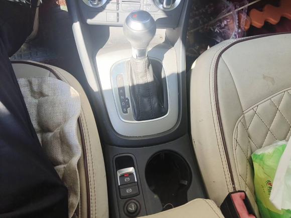 [义乌·浙G] 二手奥迪奥迪Q32015款 30 TFSI 进取型