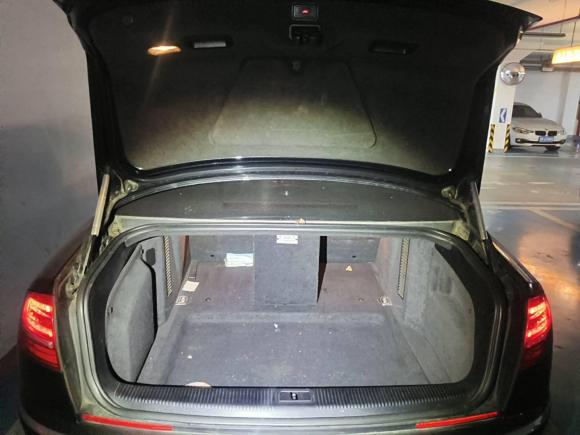 [宁波·浙B] 二手奥迪奥迪A82009款 A8L 6.0 W12 quattro 旗舰型
