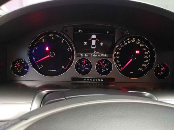 [合肥·皖A] 二手大众辉腾2011款 3.6L V6 4座加长Individual版