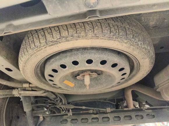 [南昌·赣A] 二手别克别克GL82014款 2.4L 经典版