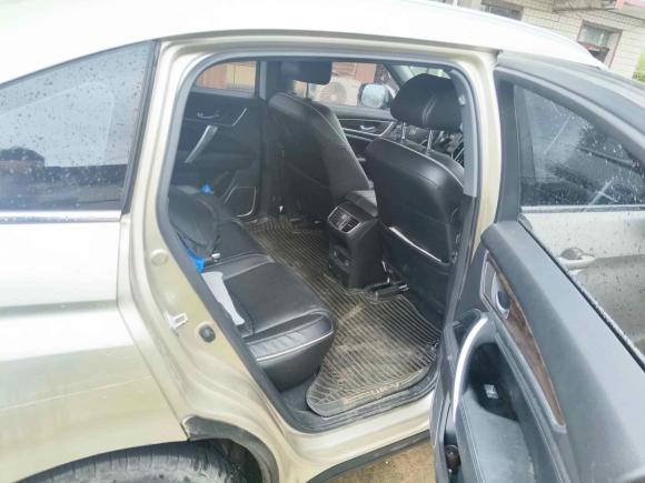 [上海·沪C] 二手本田本田UR-V2017款 370TURBO 两驱尊贵版 国V