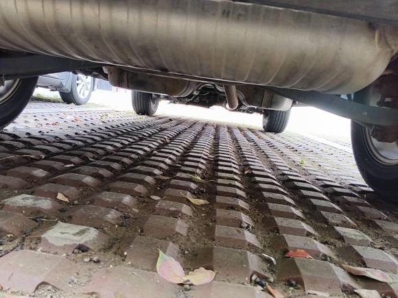 [无锡·苏B] 二手起亚狮跑2013款 2.0L 自动两驱版GL