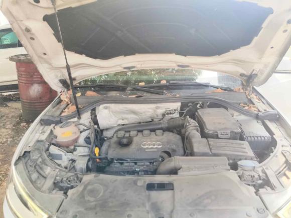 [南昌·赣A] 二手奥迪奥迪Q32013款 35 TFSI quattro 舒适型