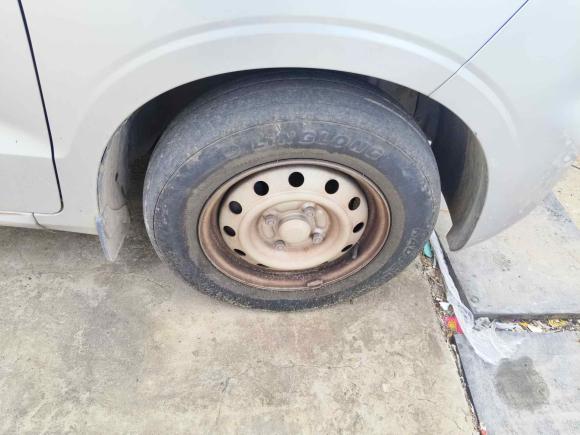 [上海·苏U] 二手五菱汽车五菱宏光V2021款 1.5L劲取版封窗车LAR