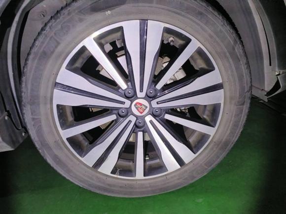 [深圳·粤B] 二手荣威荣威RX5新能源2017款 ERX5 EV400 电动互联网至尊版