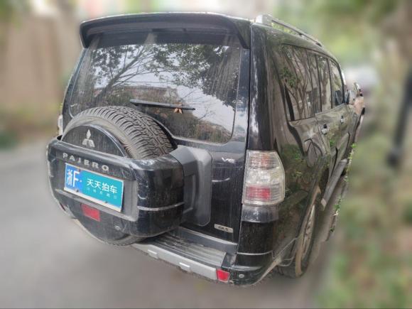 [嘉兴·浙F] 二手三菱帕杰罗2010款 3.0L 自动豪华版