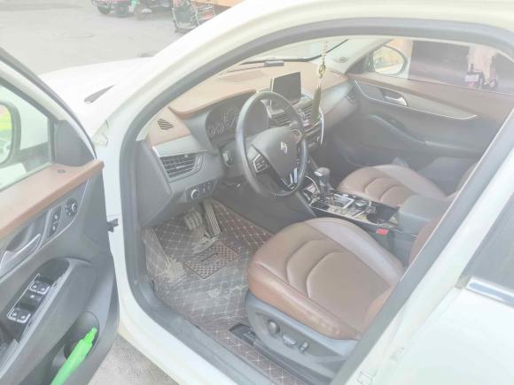 [济南·鲁A] 二手宝沃宝沃BX52017款 20TGDI 自动两驱进取型