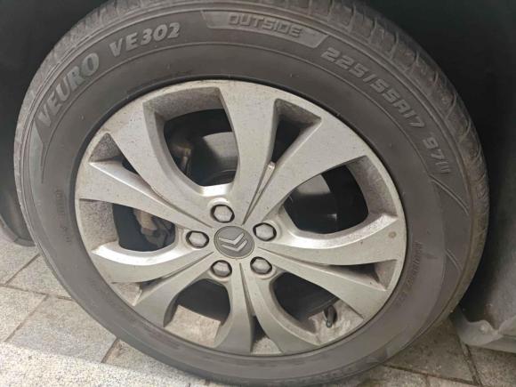 [广州·粤A] 二手雪铁龙雪铁龙C52012款 2.3L 自动尊贵型