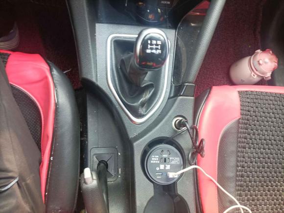 [义乌·赣E] 二手东风风神东风风神AX72016款 1.4T 手动智悦型