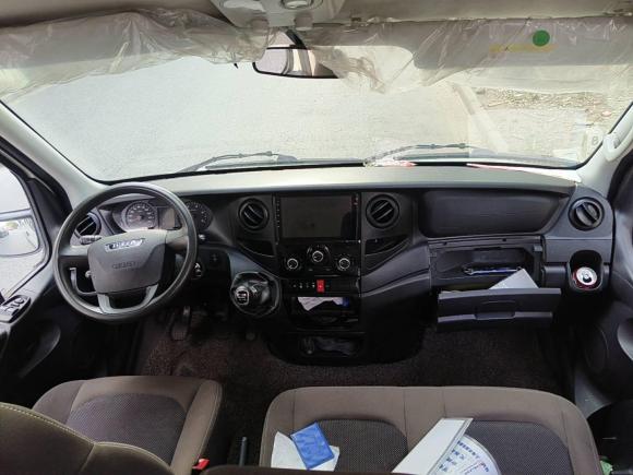 [上海·苏F] 二手依维柯依维柯欧胜2020款 3.0T 手动4.5吨底盘长轴双排F1C