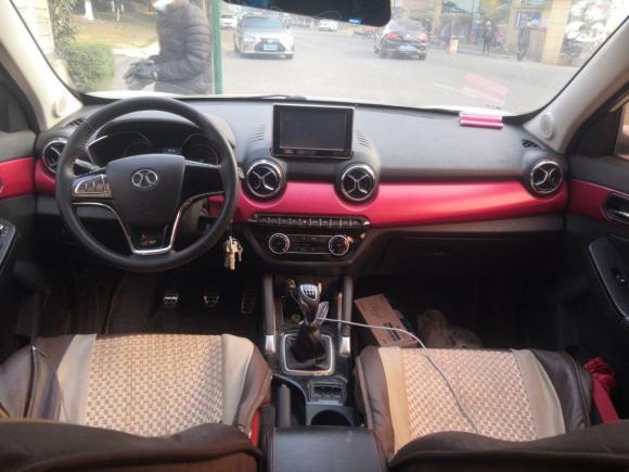 [成都·川A] 二手北京汽车绅宝X352016款 1.5L 手动精英版