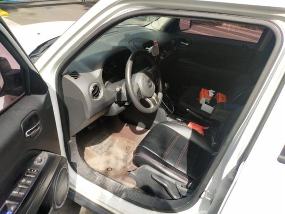 [台州·浙J] 二手Jeep自由客2014款 2.4L 运动版