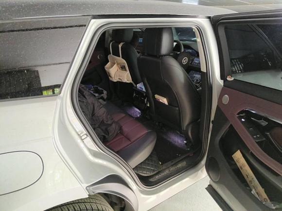 [上海·沪A] 二手路虎揽胜极光新能源2021款 极光L P300e 豪华版