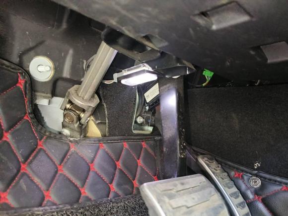 [青岛·鲁U] 二手路虎发现运动版2020款 249PS R-Dynamic 性能版