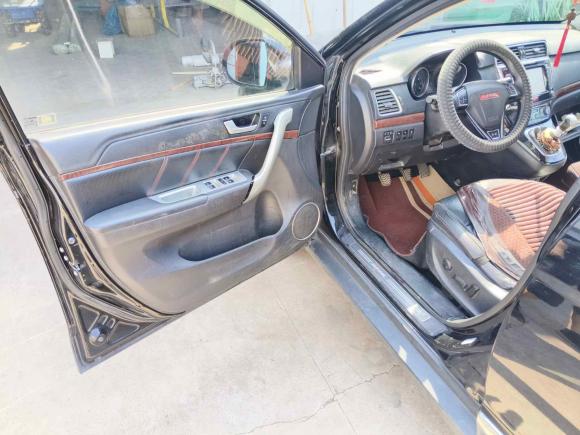 [无锡·苏B] 二手哈弗哈弗H62014款 运动版 1.5T 手动两驱精英型