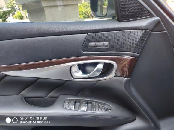 [宁波·浙B] 二手英菲尼迪英菲尼迪Q702013款 Q70L 2.5L 舒适版