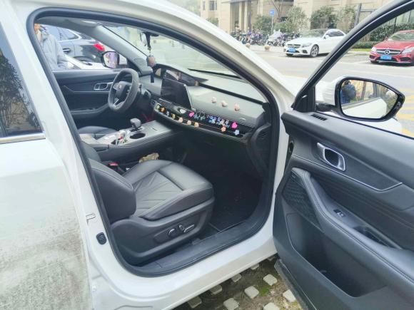 [上海·沪C] 二手长安长安UNI-K2023款 2.0T 两驱悦享型