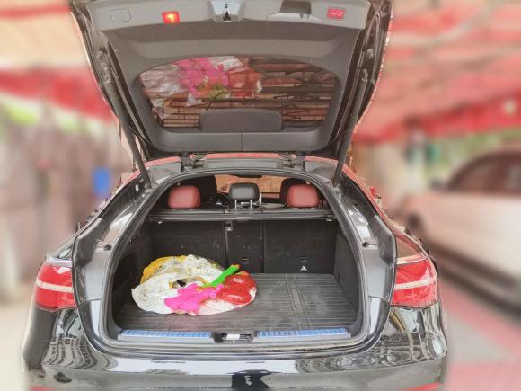 [济南·鲁A] 二手奔驰奔驰GLC轿跑2019款 GLC 200 4MATIC 轿跑SUV