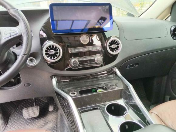 [济南·鲁A] 二手奔驰威霆2021款 2.0T 商务版 7座