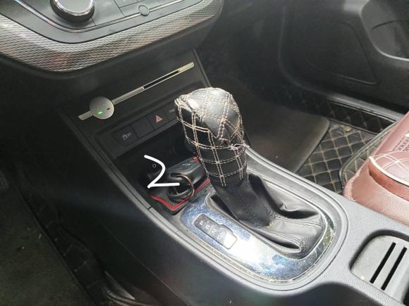 [成都·川A] 二手荣威荣威3602017款 1.5L 自动豪华版