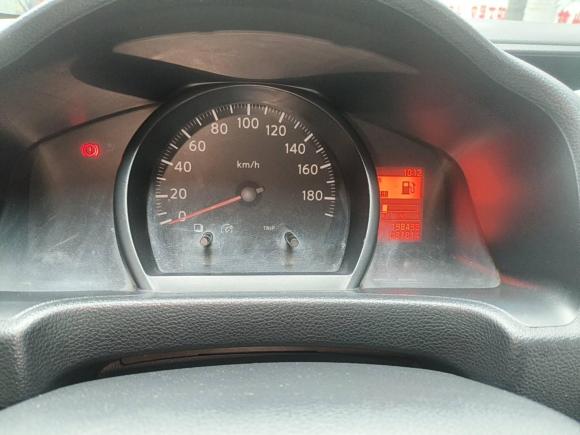 [广州·粤K] 二手日产日产NV2002011款 1.6L 232座 尊雅型