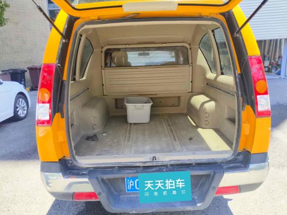 [上海·沪C] 二手东风锐骐多功能车2013款 2.4L汽油两驱标准型ZG24