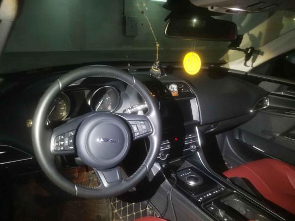 [广州·黑L] 二手捷豹捷豹XEL2019款 2.0T 200PS 精英版