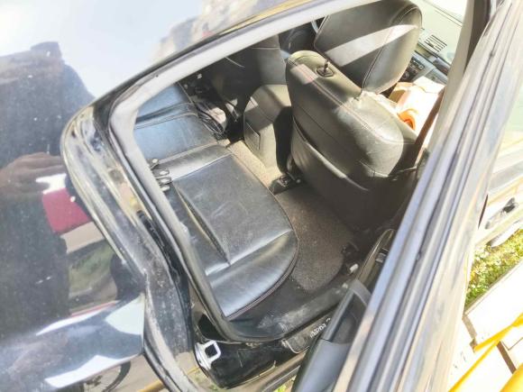 [苏州·苏E] 二手马自达马自达32010款 2.0L 手动经典运动型