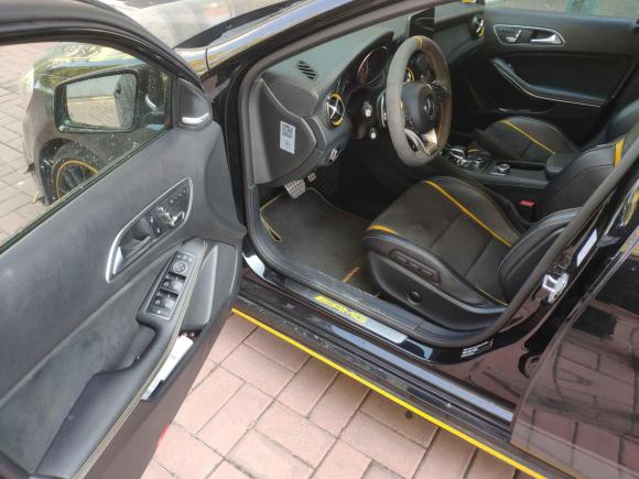[济南·鲁A] 二手奔驰奔驰A级AMG2017款 AMG A 45 4MATIC 暗夜雷霆限量版