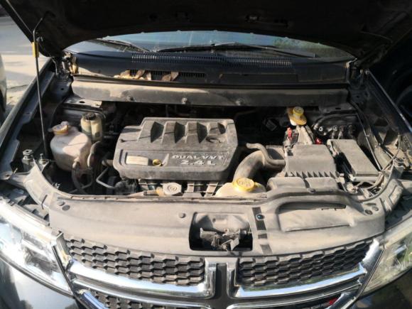 [上海·闽D] 二手道奇酷威2013款 2.4L 两驱尊尚版