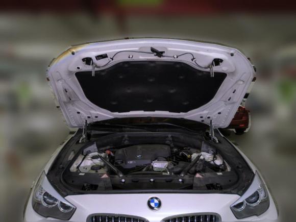 [南京·苏A] 二手宝马宝马5系GT2015款 528i 领先型