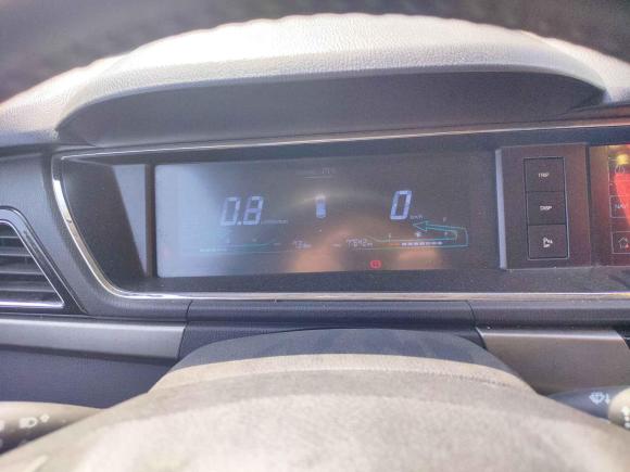 [武汉·鄂A] 二手长安凯程长安欧尚A6002016款 1.5L 手动豪华型7座