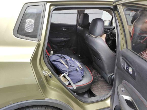 [上海·苏N] 二手长安长安CS152016款 1.5L 自动时尚版