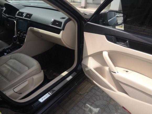 [北京·京M] 二手大众帕萨特2013款 1.8TSI DSG尊荣版