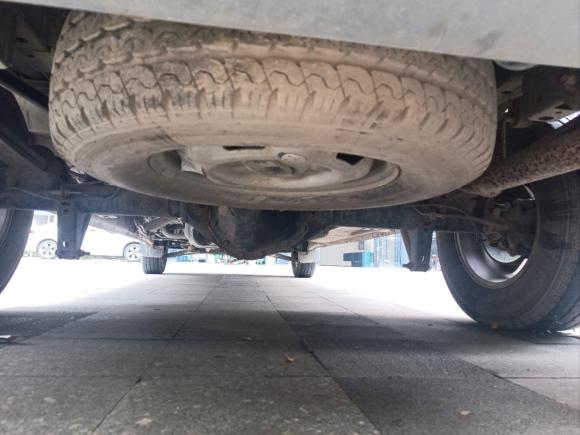 [青岛·鲁U] 二手福特新世代全顺2016款 2.2T长轴15座中顶豪华型135马力