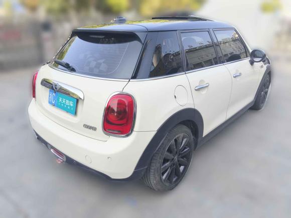 [温州·浙C] 二手MINIMINI2016款 1.5T COOPER 先锋派 五门版