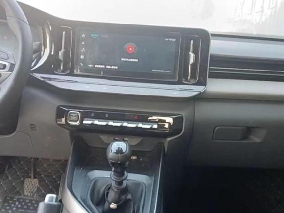 [嘉兴·贵B] 二手宝骏宝骏RC-52020款 1.5L 手动智耀豪华型