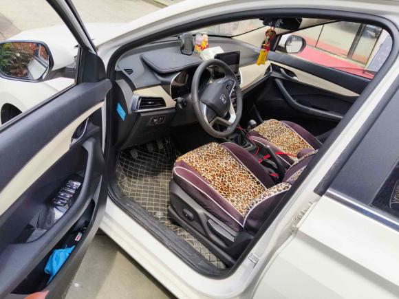 [无锡·苏B] 二手宝骏宝骏3602019款 1.5L 手动豪华型 国VI