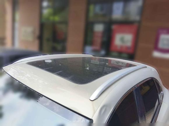 [上海·苏E] 二手众泰众泰SR92017款 2.0T 自动极致之光版