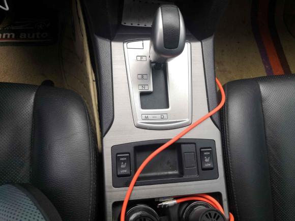 [广州·粤A] 二手斯巴鲁力狮2010款 2.0i豪华旅行版