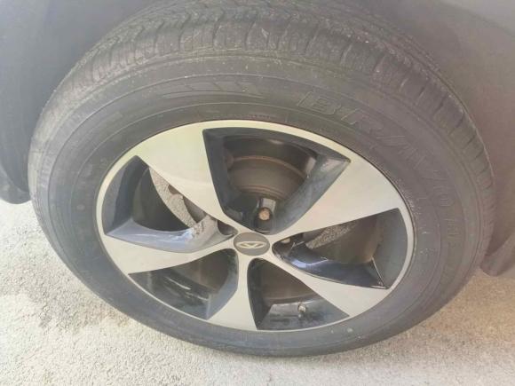 [南通·苏F] 二手奇瑞瑞虎72016款 2.0L CVT耀目版