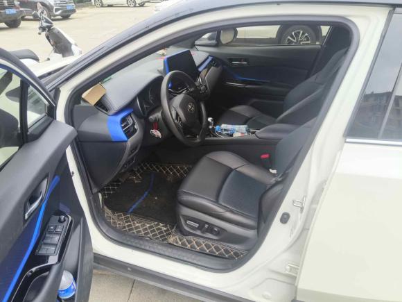 [南昌·赣A] 二手丰田丰田C-HR2020款 2.0L 领先版