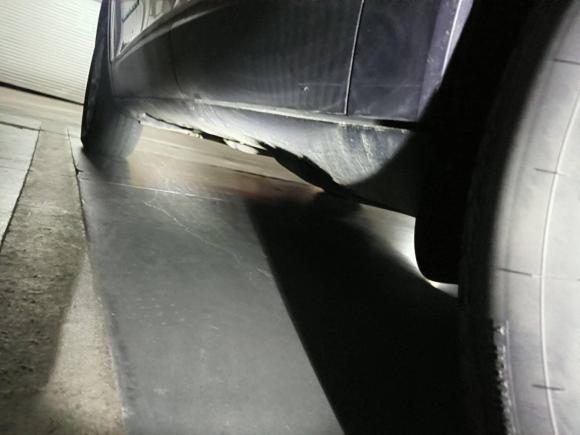 [青岛·鲁B] 二手Jeep自由光2016款 2.4L 专业智能版