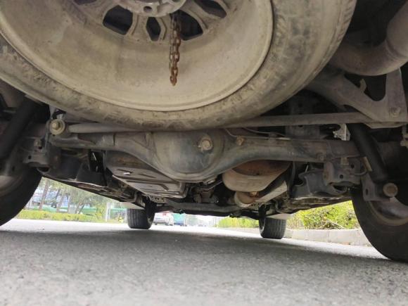 [无锡·苏B] 二手江铃驭胜S3502016款 2.0T 自动两驱汽油豪华天窗版5座